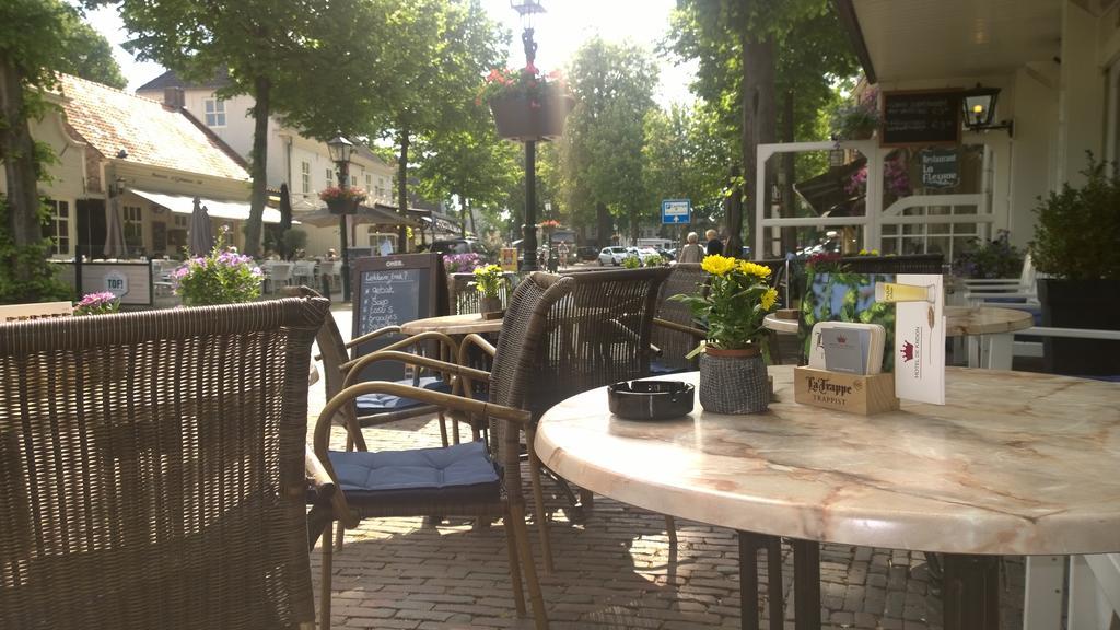Hotel De Kroon Oirschot Eksteriør billede